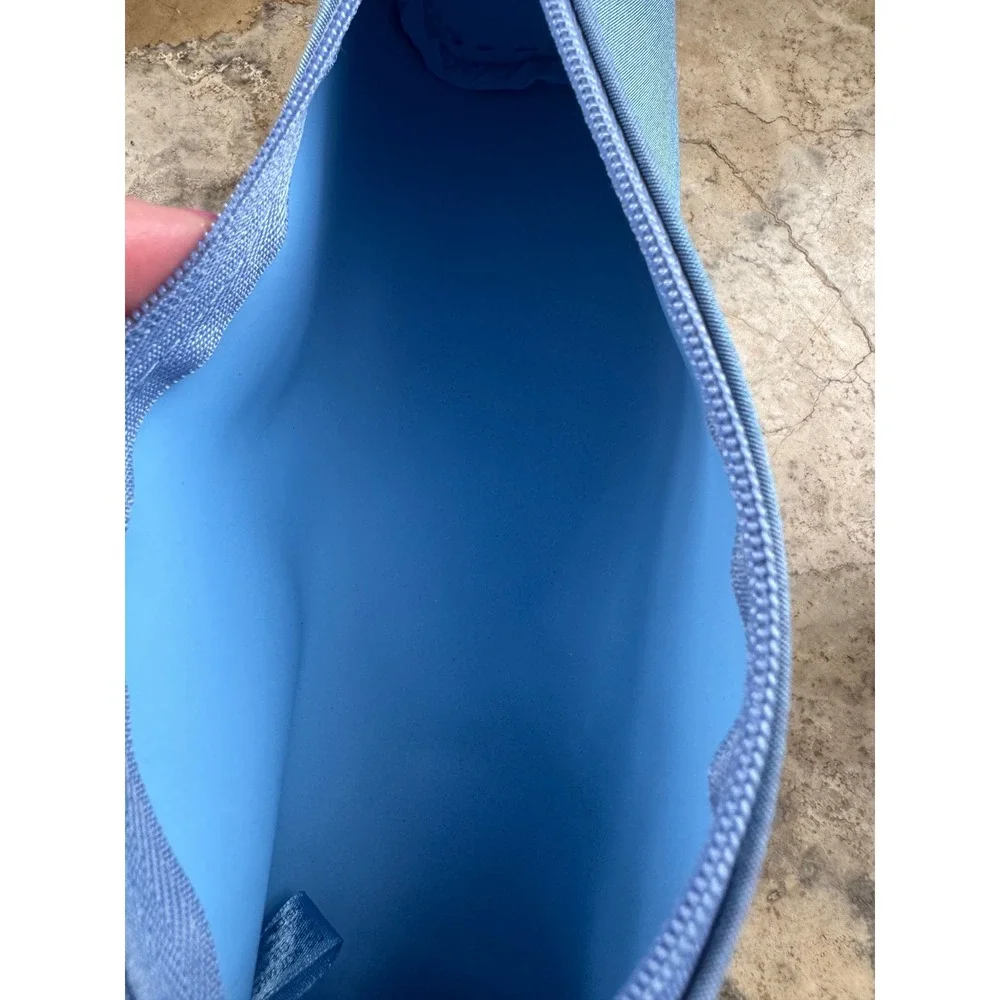 NWT Estee Lauder Blue‎ Shimmer Makeup Bag Set with 4 Brushes Mirror Travel Cas